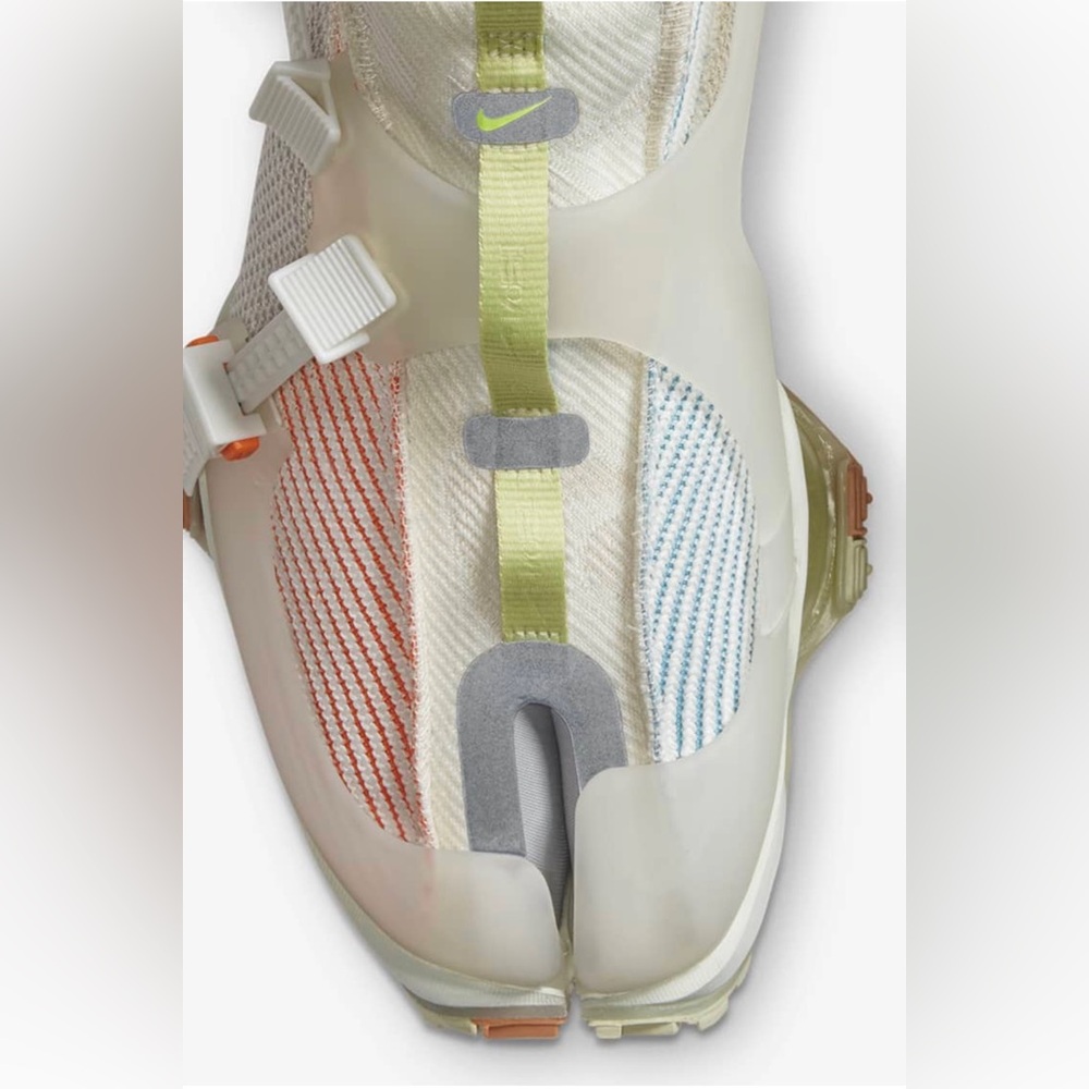 NIKE ISPA ROAD WARRIOR VOLT